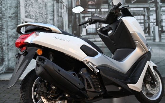 Gebrauchtmotorrad Yamaha NMAX 125 - Bild 10