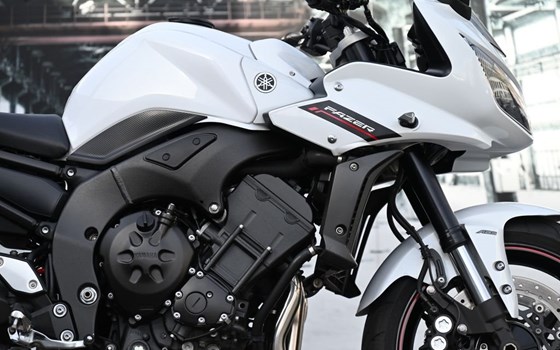 Gebrauchtmotorrad Yamaha FZ1 Fazer - Bild 2