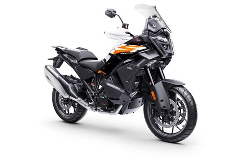 Neumotorrad KTM 1390 Super Adventure S
