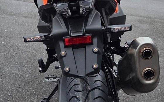 Neufahrzeug KTM 1390 Super Adventure S - Bild 5