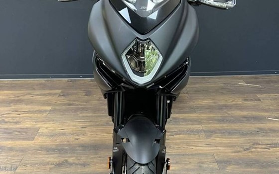 Neufahrzeug MV Agusta Turismo Veloce 800 Lusso SCS - Bild 6