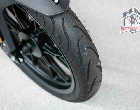 zum Vergrössern bitte anklicken!