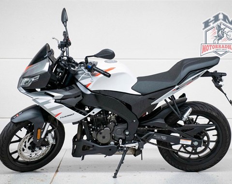 zum Vergrössern bitte anklicken!