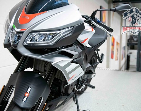 zum Vergrössern bitte anklicken!