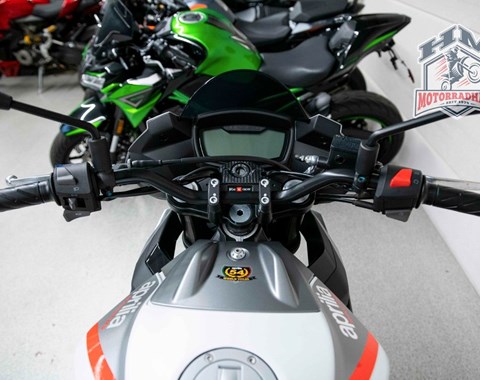 zum Vergrössern bitte anklicken!