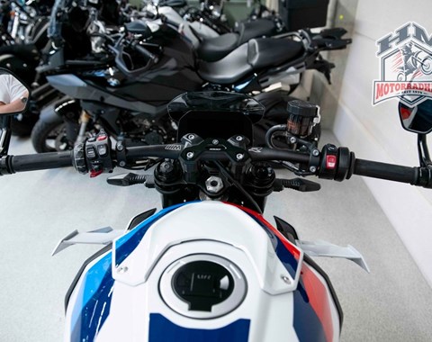 zum Vergrössern bitte anklicken!