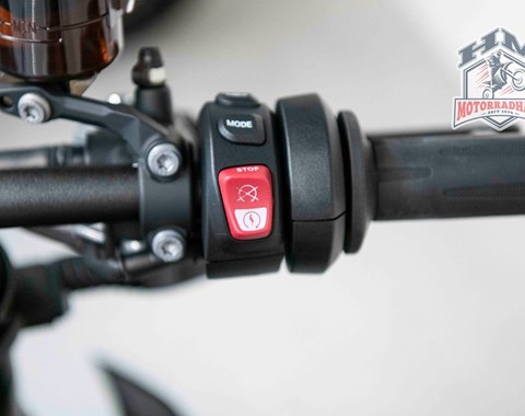 zum Vergrössern bitte anklicken!