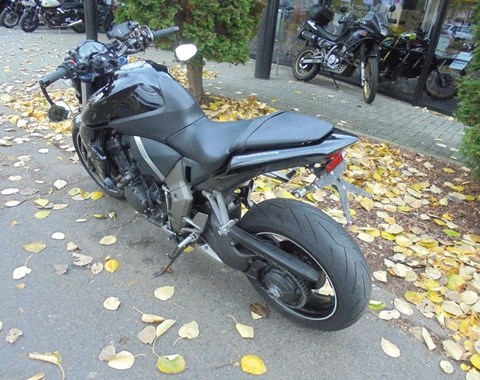 zum Vergrössern bitte anklicken!