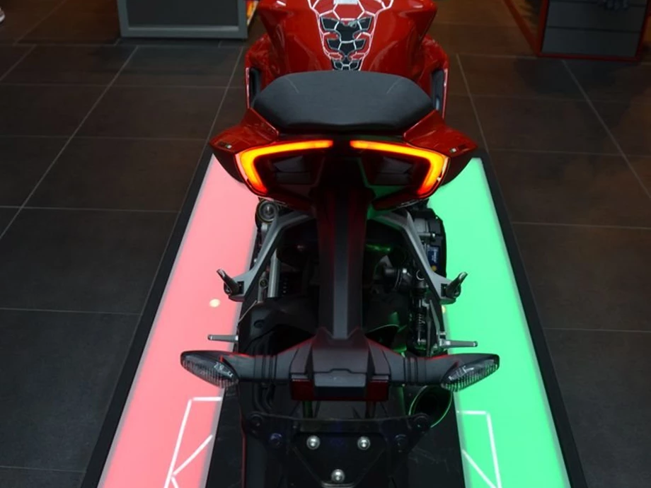 Angebot Ducati Streetfighter V2 Bild 11: Angebot Ducati Streetfighter V2