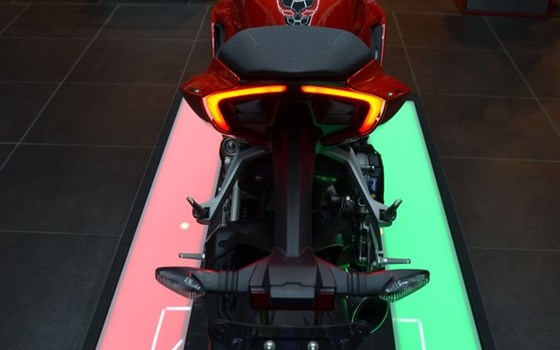 Gebrauchtmotorrad Ducati Streetfighter V2 - Bild 11