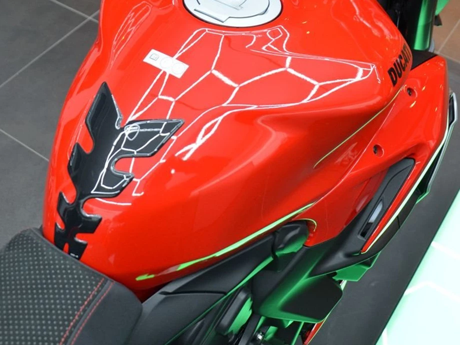 Angebot Ducati Streetfighter V2 Bild 5: Angebot Ducati Streetfighter V2