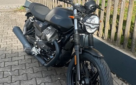 Neufahrzeug Moto Guzzi V7 Stone - Bild 10
