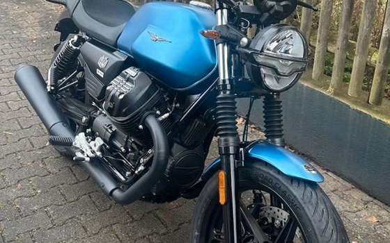 Neufahrzeug Moto Guzzi V7 Stone - Bild 3