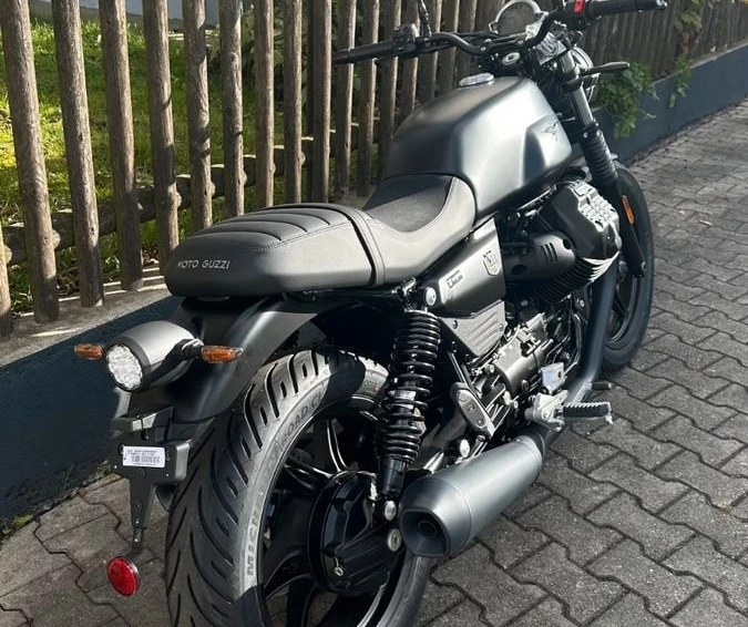 Angebot Moto Guzzi V7 Stone Bild 9: Angebot Moto Guzzi V7 Stone