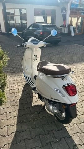 Angebot Vespa Primavera 50 4T Bild 3: Angebot Vespa Primavera 50 4T