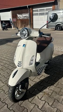 Angebot Vespa Primavera 50 4T Bild 7: Angebot Vespa Primavera 50 4T