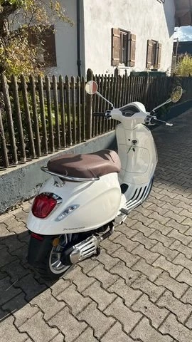 Angebot Vespa Primavera 50 4T Bild 8: Angebot Vespa Primavera 50 4T
