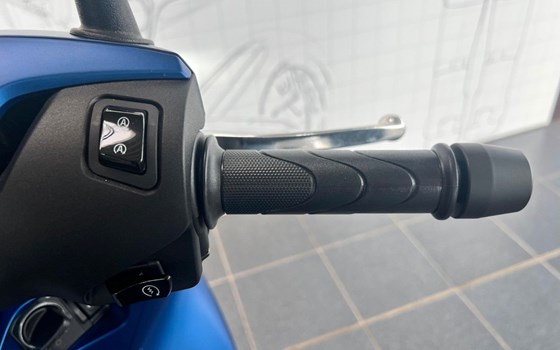 Gebrauchtmotorrad Honda SH125i - Bild 16