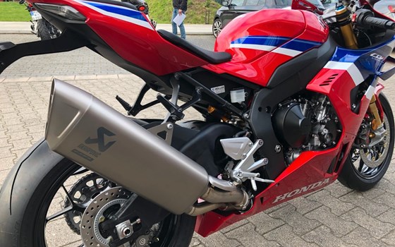 Neufahrzeug Honda CBR1000RR-R Fireblade SP - Bild 10