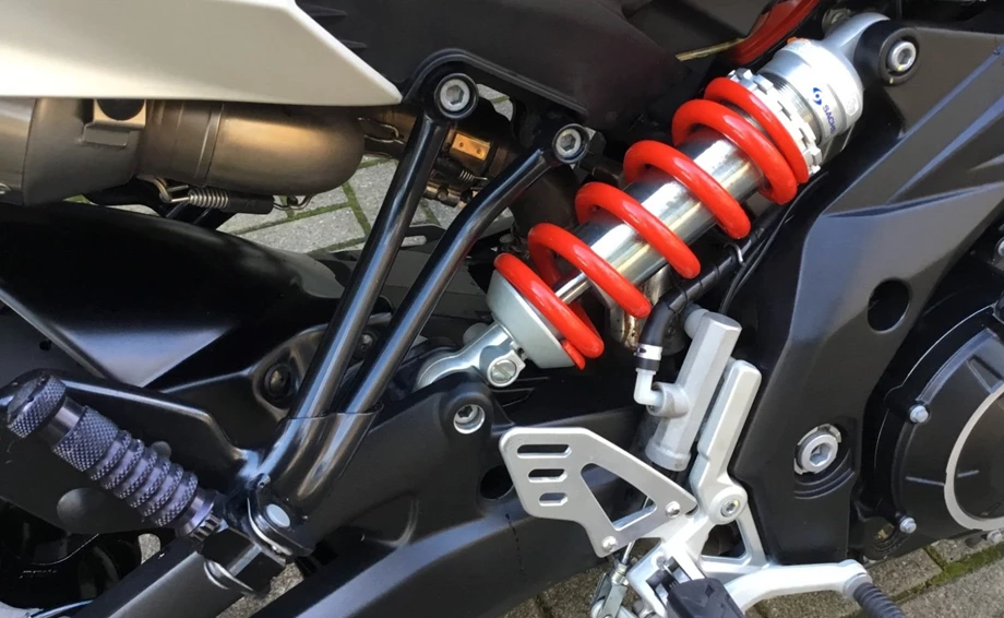 Angebot Aprilia Shiver 900 Bild 16: Angebot Aprilia Shiver 900