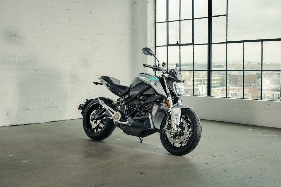 Zero S 14,4+ 2025 3,0 KW Ladung