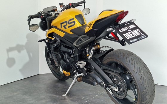 Gebrauchtmotorrad Triumph Street Triple 765 RS - Bild 3 Gebrauchtmotorrad Triumph Street Triple 765 RS - Bild 3