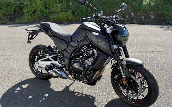 Neufahrzeug Motobi DL 400 Naked - Bild 5 Neufahrzeug Motobi DL 400 Naked - Bild 5