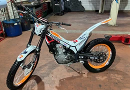 Gebrauchte Honda Montesa COTA 4RT Race Replica Gebrauchte Honda Montesa COTA 4RT Race Replica