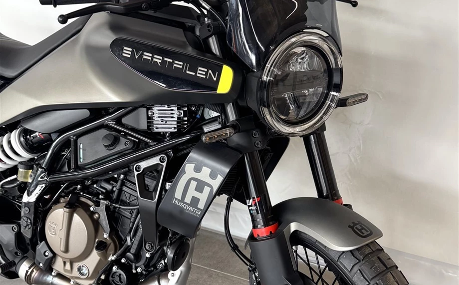 Angebot Husqvarna Svartpilen 125 Bild 2: Angebot Husqvarna Svartpilen 125