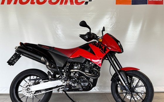 Gebrauchtmotorrad KTM 640 Duke 2 - Bild 1 Gebrauchtmotorrad KTM 640 Duke 2 - Bild 1