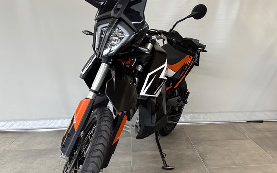 Gebrauchtmotorrad KTM 790 Adventure R - Bild 3 Gebrauchtmotorrad KTM 790 Adventure R - Bild 3