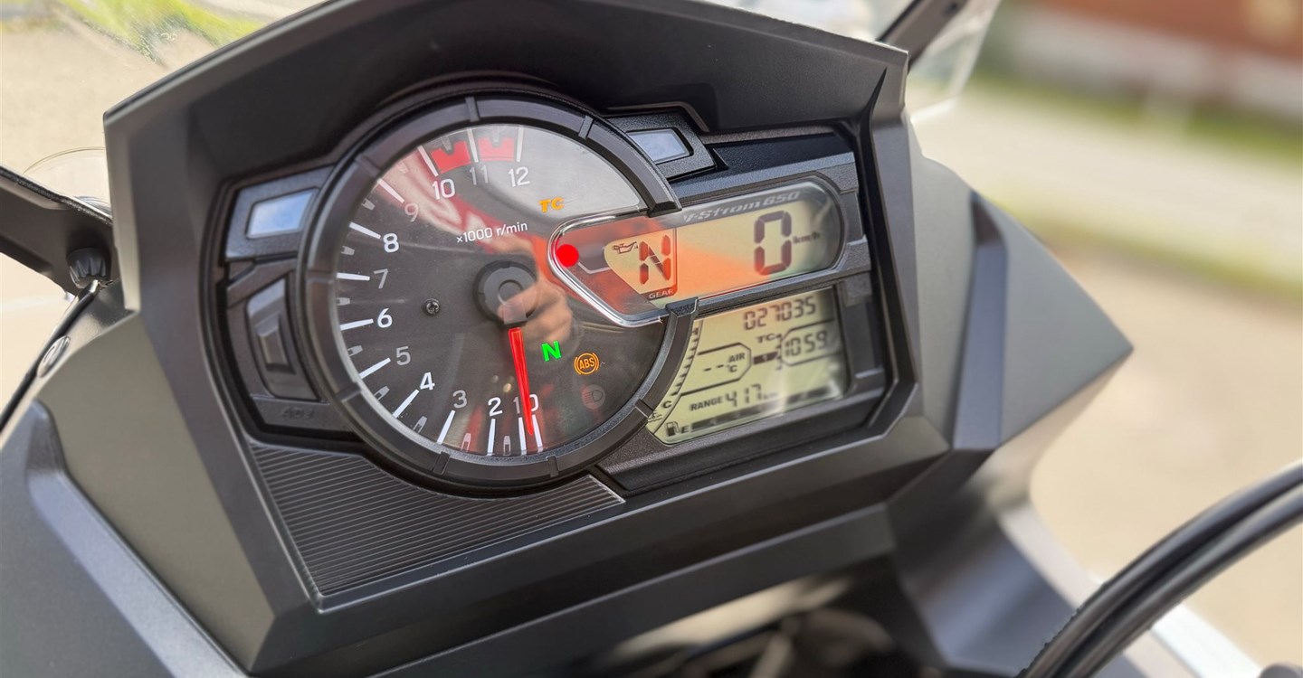 Zum Vergrößern bitte anklicken! Angebot Suzuki V-Strom 650