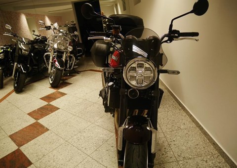 zum Vergrössern bitte anklicken!