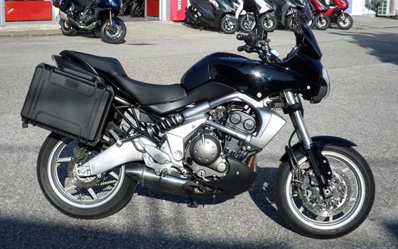 Gebrauchtmotorrad Kawasaki Versys 650 - Bild 2 Gebrauchtmotorrad Kawasaki Versys 650 - Bild 2