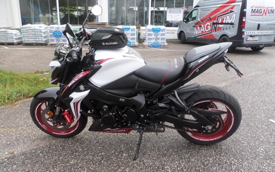 Gebrauchtmotorrad Suzuki GSX-S1000 - Bild 6 Gebrauchtmotorrad Suzuki GSX-S1000 - Bild 6