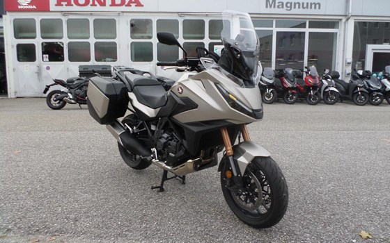 Gebrauchtmotorrad Honda NT1100 DCT Electronic Suspension - Bild 1 Gebrauchtmotorrad Honda NT1100 DCT Electronic Suspension - Bild 1