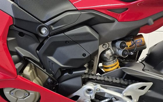 Gebrauchtmotorrad Ducati Panigale V4 S - Bild 12