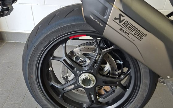 Gebrauchtmotorrad Ducati Multistrada V4 Pikes Peak - Bild 11