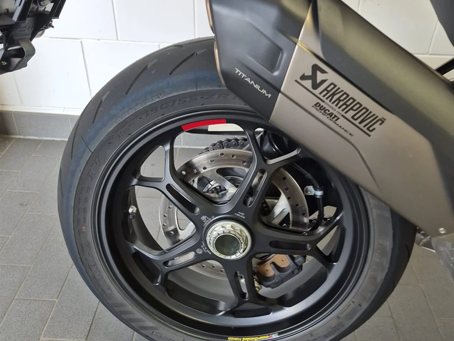 Angebot Ducati Multistrada V4 Pikes Peak Bild 11: Angebot Ducati Multistrada V4 Pikes Peak