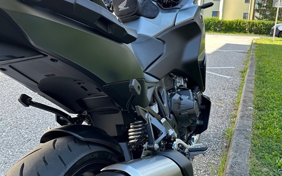 Gebrauchtmotorrad Honda NT1100 DCT - Bild 7 Gebrauchtmotorrad Honda NT1100 DCT - Bild 7