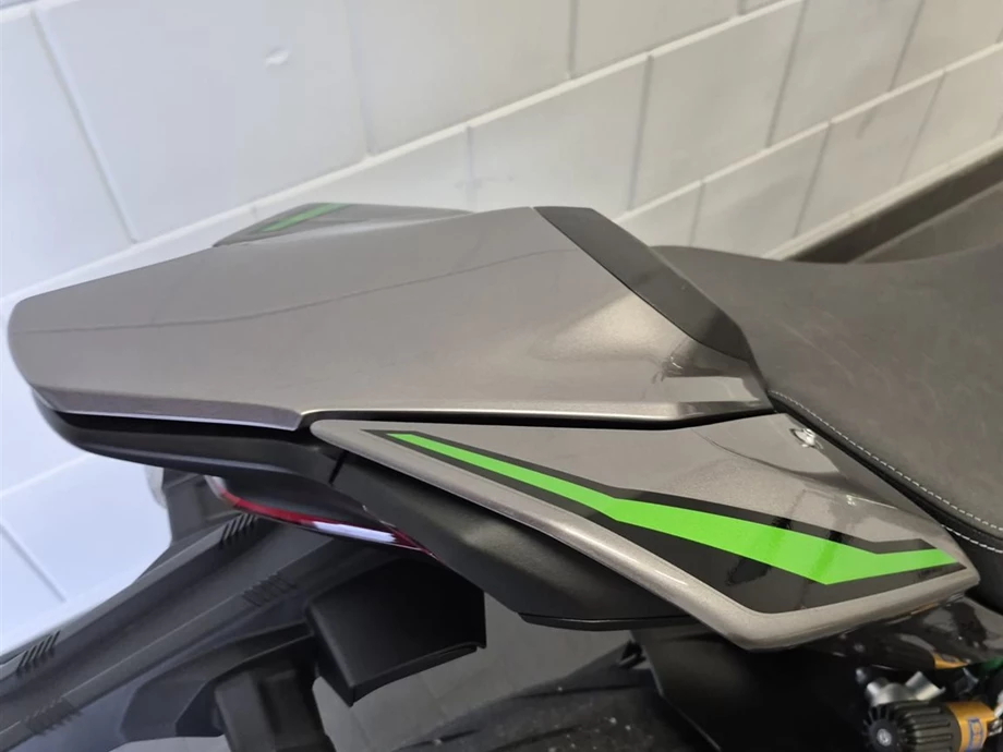 Angebot Kawasaki Z900 SE Bild 9: Angebot Kawasaki Z900 SE