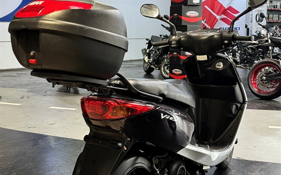 Gebrauchtmotorrad Yamaha Vity 125 - Bild 2