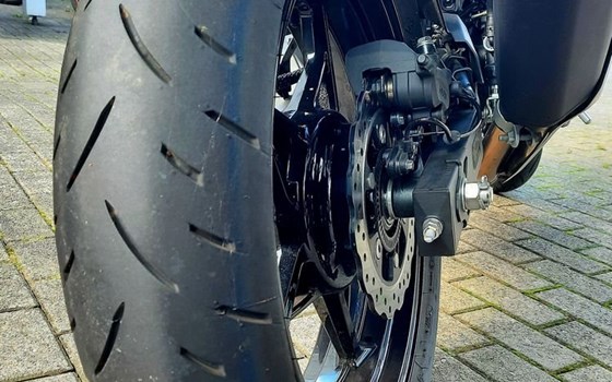 Gebrauchtmotorrad Kawasaki Z 400 - Bild 7