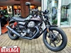 Moto Guzzi V7 Stone 48