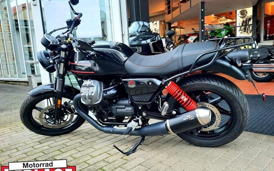 Gebrauchtmotorrad Moto Guzzi V7 Stone - Bild 3