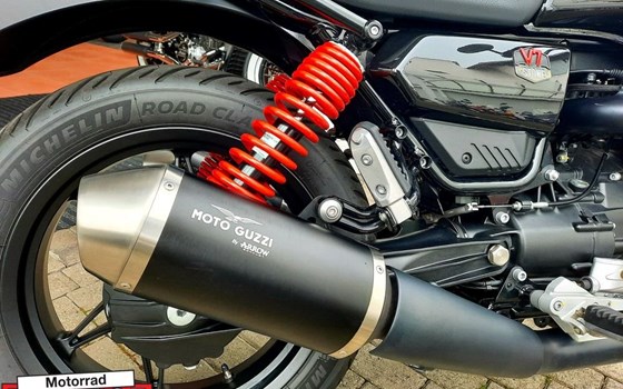 Gebrauchtmotorrad Moto Guzzi V7 Stone - Bild 8