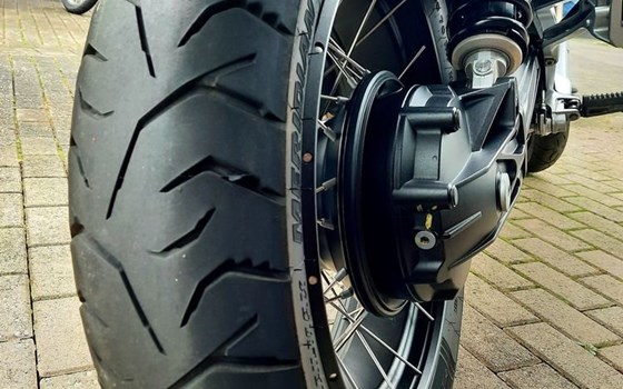 Gebrauchtmotorrad Moto Guzzi V85 TT - Bild 7