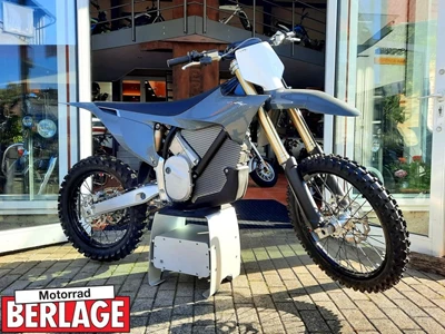 Stark Future   Varg MX 59