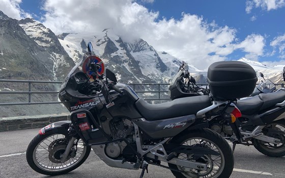 Gebrauchtmotorrad Honda XL 600V Transalp - Bild 1 Gebrauchtmotorrad Honda XL 600V Transalp - Bild 1