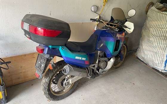 Gebrauchtmotorrad Honda XRV 750 Africa Twin - Bild 1 Gebrauchtmotorrad Honda XRV 750 Africa Twin - Bild 1